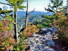 奥三河の白鳥山（９６８ｍ）