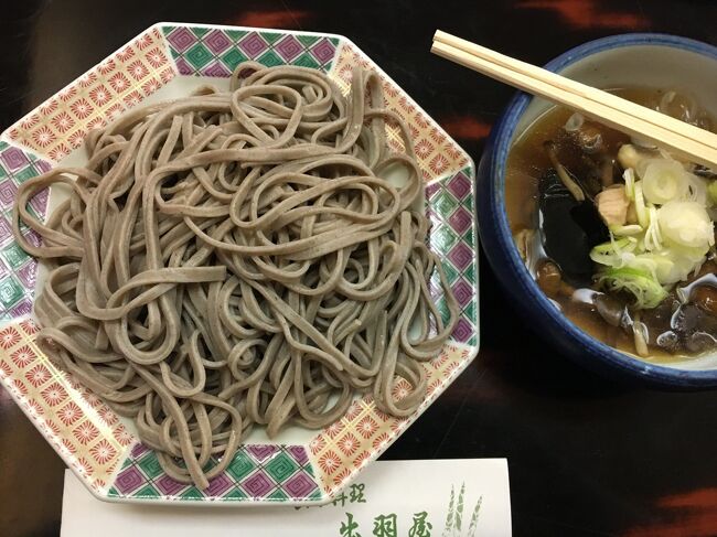 Go To 第2弾!<br />山形といえば、さくらんぼ!<br />さくらんぼの季節ではなかったのですが、山形にご家族がいらっしゃる方とご一緒させていただき、その上、いろいろとご案内までしてくださいました!<br />本当にお世話になりました!<br />食べてばかりです(笑)<br /><br /><スケジュール><br />10/24(土)神戸空港→仙台空港(スカイマーク)<br /> 仙台空港→山形駅(仙台空港線・JR仙山線)<br />10/25(日)山交ビル→仙台空港(バス)<br /> 仙台空港→神戸空港(スカイマーク)