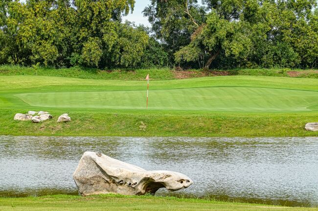 タイで１１回目のゴルフ　AYUTTHAYA GOLF CLUB