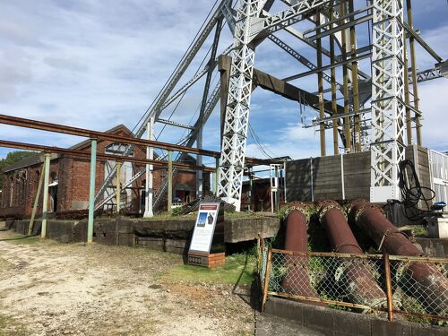 Amazon.co.jp: 事典・日本の地域遺産: 自然・産業・文化遺産
