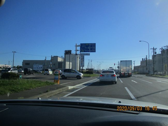 　津軽海峡を渡って青森に来ました。午後の着なので無理をしないで市内に泊まります。青森「まちなか温泉」に泊まります。本当に街中でした。<br /><br />  後付け 青森から「花巻温泉」に行きました。その時の写真は撮ったのですが、何故か写真は一部しか見つかりません。旅行記を記そうと探したのですが見つからないので見つけた写真だけ付け加えます。<br />　花巻温泉「ホテル志戸平」のお風呂写真です。更に付け加えますが、このホテルはリピートしたいホテルです。評価 4.8が出せます。