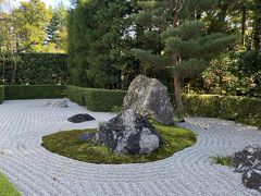 妙心寺の退蔵院から等持院へ