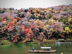 雨もまた楽し嵐山