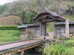 北陸旅行　（１～２日目・　一乗谷朝倉氏遺跡と恐竜博物館　他）