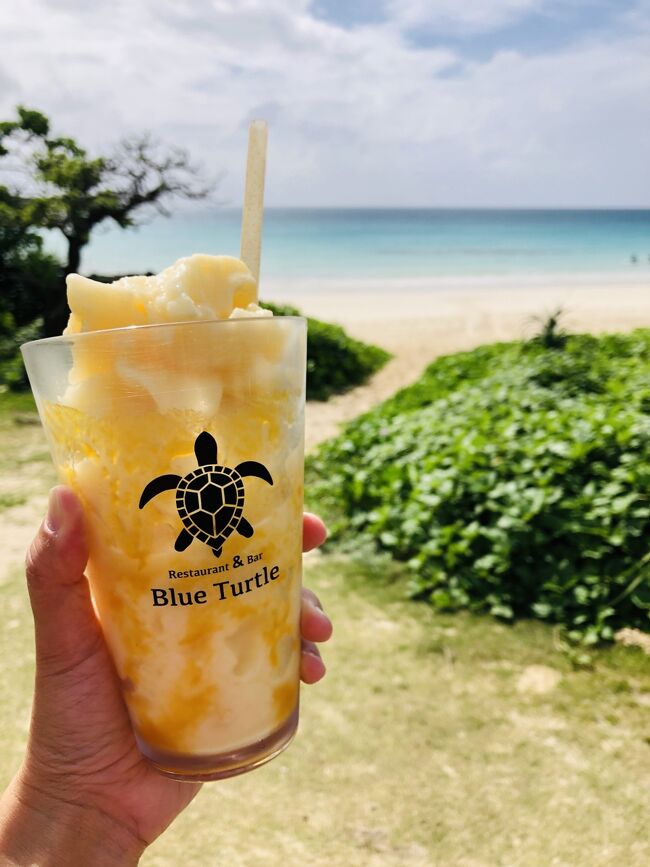 (注意)<br />食事中の方は読まないほうがよいかもしれない旅行記ですw<br /><br />昨年2019年に行ったばかりの宮古島。<br />そのときの旅行記はこちら↓<br />梅雨明け一番乗り★1泊2日原チャで200km 宮古島の絶景めぐり<br />https://4travel.jp/travelogue/11511162<br /><br />伊良部大橋にもドラクエウォークのおみやげが置かれてしまい、さてどうやって行こうか…と悩んでいたところに下地島へスカイマーク就航\(^ω^)/<br /><br />あっさり再訪が決定しました。<br />宮古ではやり残してきたこともあったし、なんせ海がきれい(日本一と思ってます)だし、GOTOでお得に行っちゃいましょ~。<br /><br />【旅程】<br />①羽田11:05発SKY613便→下地島14:35着<br /> 原付でシギラ黄金温泉<br /> レーベの村<br />②与那覇前浜ビーチ/来間島/伊良部島/下地島<br /> 下地島18:45発SKY618便→羽田21:25着<br /><br />【費用】総額 36,695円<br />●飛行機:17,280円<br /> スカイマーク(ダッシュいま得)<br />●ホテル:4,076円 ※地域共通クーポン1,000円付与<br /> Mr.KINJO Mighty One 宮古島<br />●現地交通費:6,631円<br />●食費:7,178円<br />●観光:1,530円