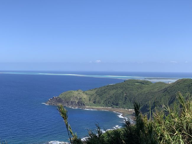 １０月は沖縄久米島へ行きました。<br />沖縄、初めての離島旅、小さな島なのでほぼ一日で回ることができました。<br />海も綺麗でした。<br />那覇では久々に石畳を歩き、琉球の歴史を感じることができました。