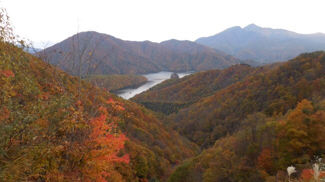 秋の山形、福島、宮城　秘湯と絶景ラインを巡る旅　７．五色沼探勝と磐梯吾妻レイクライン