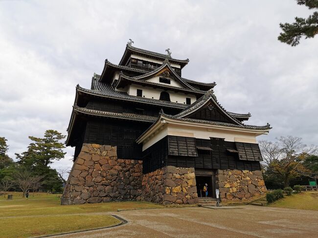 松葉がにを求めて山陰へ、縁結び三社参りにグルメと温泉満喫の２泊3日・・②松江城・足立美術館