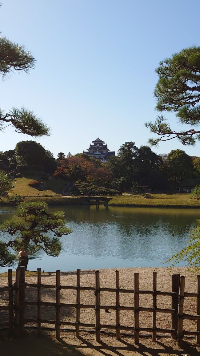 2020年11月7日~11月9日の2泊3日で、岐阜から岡山へ<br />Go To トラベルも利用して久しぶりに姉妹で旅行へ<br /><br />11月7日<br />6:47 岐阜羽島発 → 8:24 岡山着<br />●午前中吉備路周辺の神社巡り<br />●午後、美観地区観光<br />@倉敷のホテル 宿泊<br /><br />11月8日<br />倉敷→岡山→児島→岡山 <br />●美観地区近くの阿智神社<br />●マリンライナーに乗って、初瀬戸大橋へ<br />●児島ジーンズストリート<br />@岡山駅近くのホテル 宿泊<br /><br />11月9日<br />●岡山神社、後楽園、岡山城を散策<br />●お土産購入<br />岡山発→岐阜羽島着
