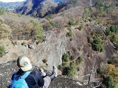 岩殿山から稚児落しへ