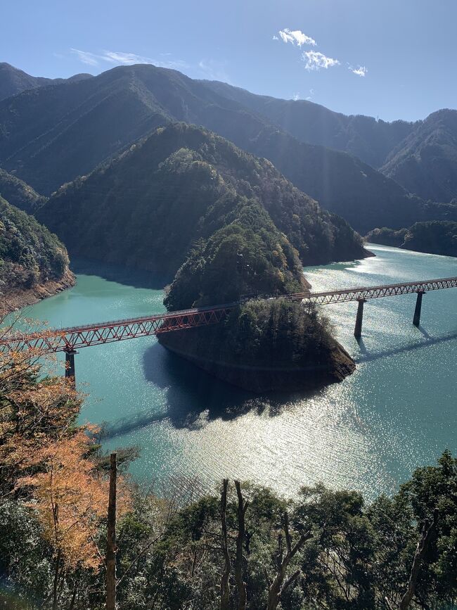 私が温泉のお湯の中で一番好きな寸又峡温泉に今年も行ってきました。<br />