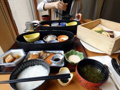 ０４．秋のエクシブ伊豆1泊　朝日のショー　日本料理 黒潮の朝食　