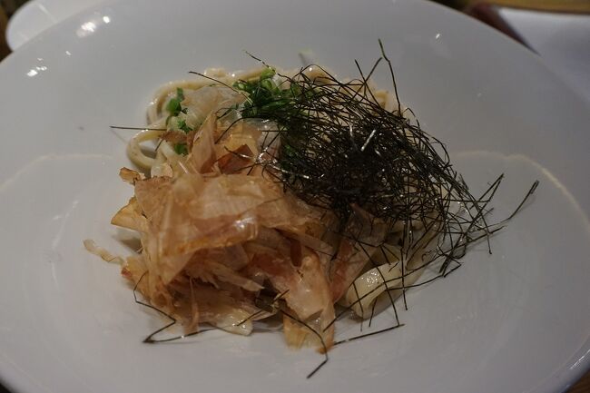 美味しいうどんを探して、藤井寺に行ってきました。<br />画像は、掌(たなごころ)さんにてです。<br /><br />過去の大阪・藤井寺市散歩記。<br /><br />関西散歩記~2015-2 大阪・藤井寺市編~<br />https://4travel.jp/travelogue/11025022<br /><br />関西散歩記~2015 大阪・藤井寺市編~<br />http://4travel.jp/travelogue/11002529<br /><br />大阪まとめ旅行記。<br /><br />My Favorite 大阪 VOL.8<br />https://4travel.jp/travelogue/11639133<br /><br />My Favorite 大阪 VOL.7<br />https://4travel.jp/travelogue/11625308<br /><br />My Favorite 大阪 VOL.6<br />https://4travel.jp/travelogue/11593942<br /><br />My Favorite 大阪 VOL.5<br />https://4travel.jp/travelogue/11361830<br /><br />My Favorite 大阪 VOL.4<br />http://4travel.jp/travelogue/11242529<br /><br />My Favorite 大阪 VOL.3<br />http://4travel.jp/travelogue/11152287<br /><br />My Favorite 大阪 VOL.2<br />http://4travel.jp/travelogue/11036195<br /><br />My Favorite 大阪 VOL.1<br />http://4travel.jp/travelogue/10962773