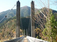 冬を迎える接岨峡