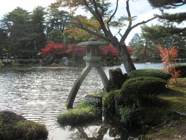 金沢市内を観光しました。尾山神社→金沢城→兼六園とまわりました。