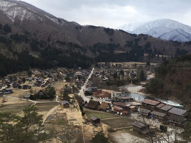 冬の白川郷、雪がなくても楽しいよ！