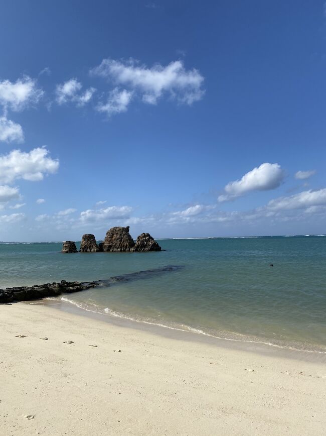 コロナ禍で大好きな旅にもなかなか行けず、引きこもりのような生活をして来ましたが、GOTOトラベルを使って沖縄に行って来ました。<br /><br />JALダイナミックパッケージ<br />JALシティ那覇1泊<br />シェラトンサンマリーナ2泊<br />50,000円弱／1人<br />