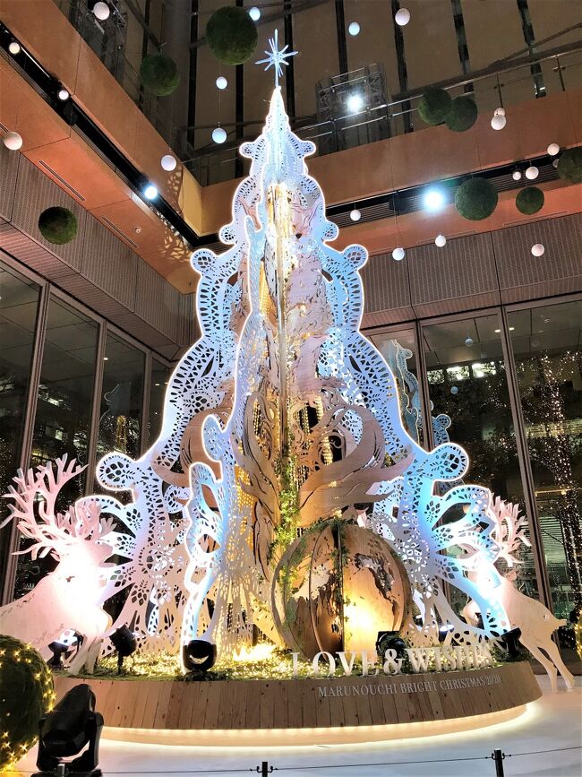 東京にも冷たい冬の風が吹き始めた12月、<br /><br />丸の内に倫敦と紐育を探しに出かけました。 <br />