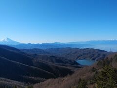 大月市・秀麗富嶽十二景2番『小金沢山』と『牛奥ノ雁ヶ腹摺山』