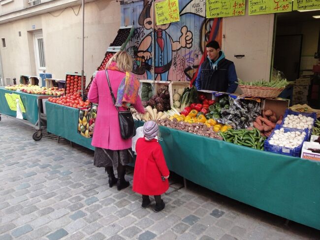 初めてのパリ その20（韓国・ロシア・ドイツ・イギリス・フランス 14日間の旅 その7-30) Marché Mouffetardを街歩き！