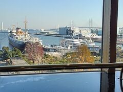 港が見える部屋　いいお天気の横浜①