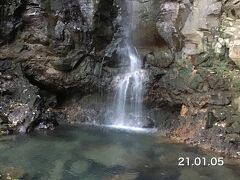麻漬けの滝を見に行ってみました