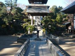 川口の古刹、長徳寺に行ってきました。小高い丘の上にあり、心が洗われるような寺院です。