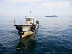 鹿児島市内に一泊、桜島からポンポン船で新島！へ、えっ新島？？って・・・編