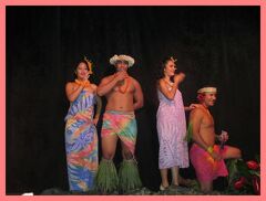 ハワイ満喫2013（４）ワイキキのお散歩とポリネシアンディナーショー＠シェラトンプリンセスカイウラニ