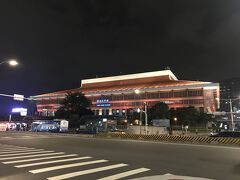 夫婦2人でGWの台湾旅行5泊6日_1日目（台北駅・二二八和平公園・ホテル・小籠包）