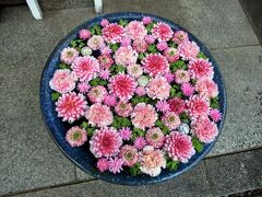 行田八幡神社の花手水