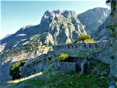 アドリア海の秘宝　優雅な旅♪　Vol.25　☆コトル：聖イヴァン要塞から絶景を眺めながら下山♪