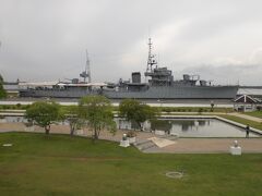 チャオプラヤー川の河口に、日本において建造されたタイ海軍の旧軍艦が展示されています。