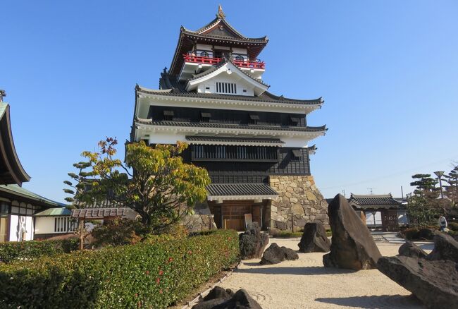 『本能寺の変』により、信長亡き後に清洲城で開かれた『清須会議』は、それまでの織田家の勢力図を大きく塗り替える結果になりました。柴田勝家の影響力が低下し、代わりに秀吉が重臣筆頭の地位を占めるなど、新たな争いの目が生まれました。