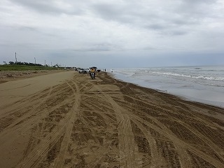 2泊3日の北陸方面への旅の一番の目的は長年の念願の「世界三大恐竜博物館」のひとつ「福井県立恐竜博物館」。恐竜好きの人なら大人でもかなり満足できる興味深い博物館でした。<br />2日目は能登方面、3日目は金沢市内を観光してきました。