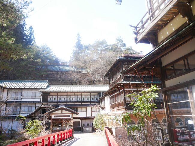 四万と川沿いの旅