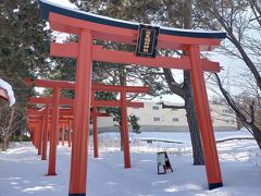 202102,まだまだ雪道,札幌伏見稲荷神社