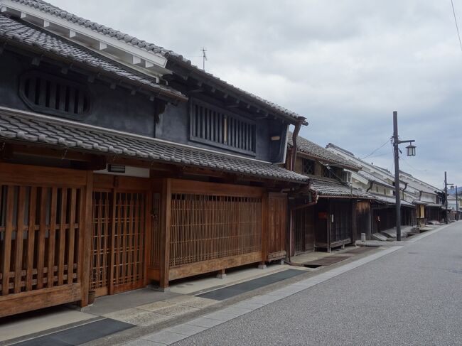 宇陀市松山の重要伝統的建造物群保存地区をあるきました。宇陀市は何度も「通過」しているのですが，この歴史的な街並をあるくのは初めてです。とてもいいところです。