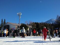新年日帰りスキーへ家族で行くぞー！　IN富士天神山