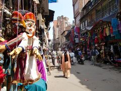 神々の宿る国NEPAL３　土埃の舞い上がるカトマンドゥ路地裏散歩（午前）