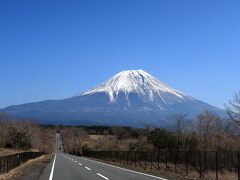 朝霧ゴルフコース入口(静岡県富士宮市）へ・・・