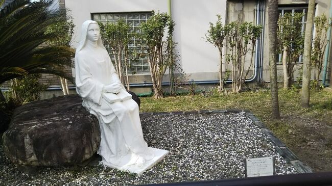 伏見稲荷駅、龍谷大前深草駅、藤森駅、丹波橋駅、伏見駅あたりで観光地巡り。いい意味で地味スポットが落ち着いて好き。