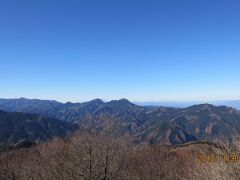 360度の大展望 秩父城峰山