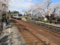 桜駅と和倉温泉