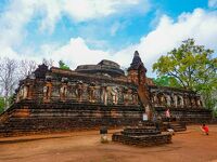タイの遺跡を全部巡るつもりが、コロナの影響で北部だけで終わってしまった旅　その７　６８頭の像で有名なWAT CHANG ROB