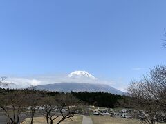 日帰りバスツアー「浅間神社五社巡り」で富士吉田のパワースポットを堪能する 