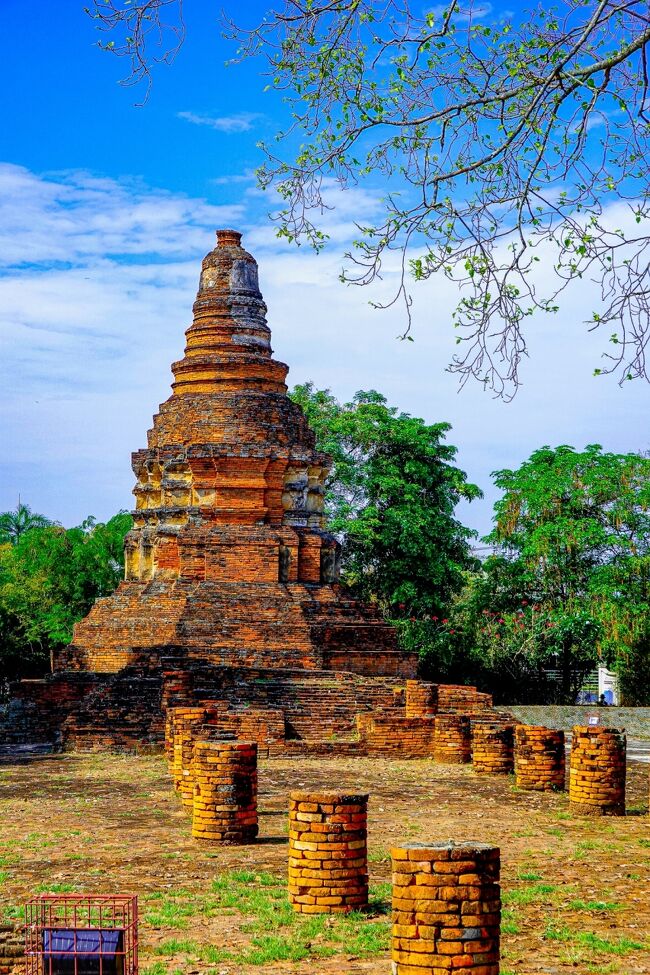 タイの遺跡を全部巡るつもりが、コロナの影響で北部だけで終わってしまった旅　その１４　チェンマイ郊外の遺跡へ