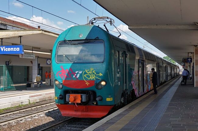 北東イタリア鉄道の旅（その５ ヴェネツィアからローカル列車で巡る世界遺産の街ヴィチェンツァ）