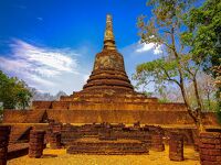 タイの遺跡を全部巡るつもりが、コロナの影響で北部だけで終わってしまった旅　その２１　丘の上の遺跡でオーバーヒート