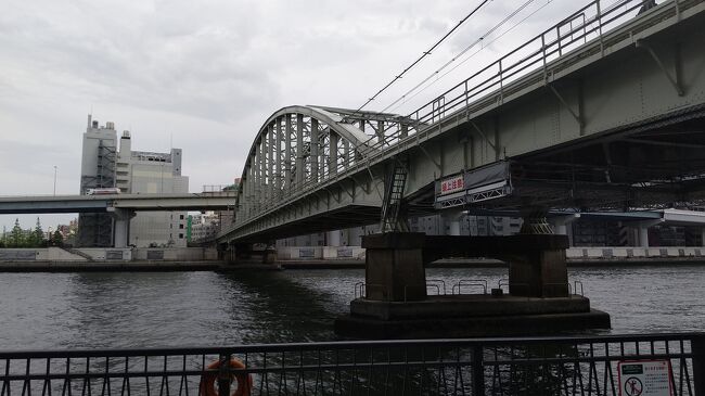 ５月１日(土)は地震の揺れが収まった頃、出掛けました。<br />神田明神、秋葉原、隅田川を巡り、南千住で重盛の人形焼を買いました。<br />やっぱり、この人形焼は絶品です。